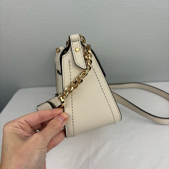 MICHAEL KORS Sylvia Light Cream Leather Small Flap Crossbody Bag - Picture 3 of 11